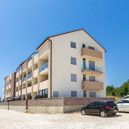 Apartment Eden Medulin Exteriör bild