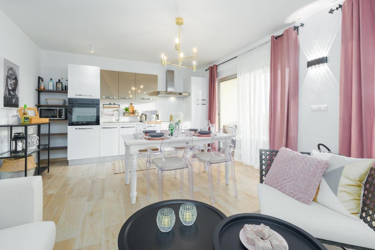 Apartment Eden Medulin Exteriör bild