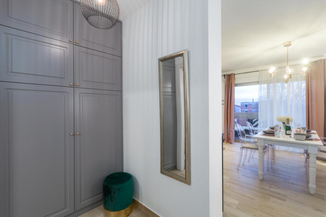 Apartment Eden Medulin Exteriör bild